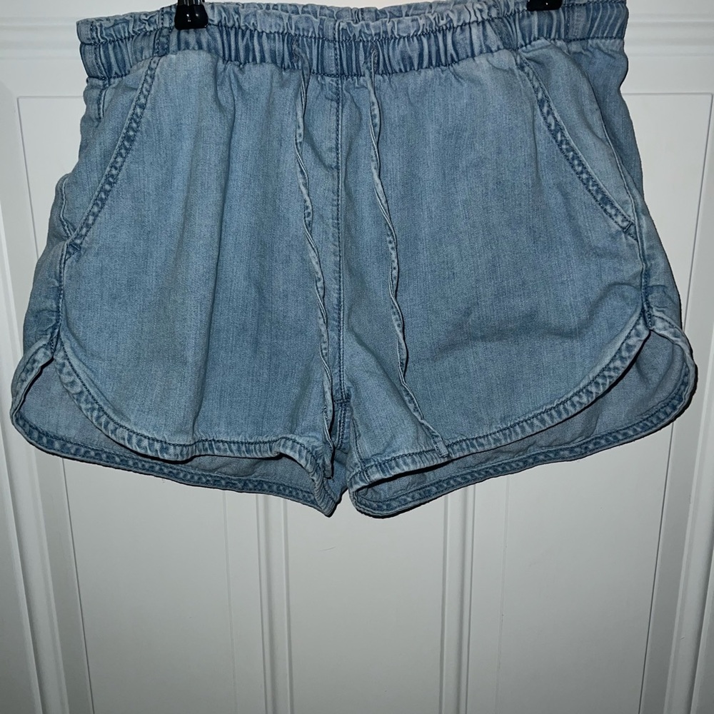 American Eagle Outfitters Light Blue Jean Shorts